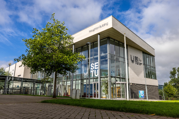 SETU campus.